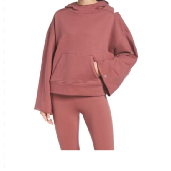 ALO Yoga Tops - ALO YOGA ROSEWOOD HOODED LOW KEY SWEATSHIRT